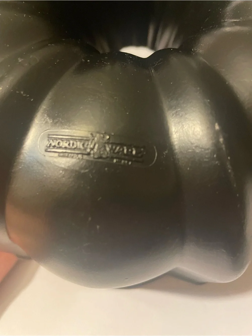 Nordic Ware Bundt Pan Classic 12 Cup Capacity 10